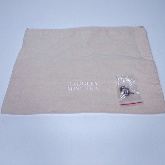 Badgley Mischka Blaze White Satin Stiletto Heels - Size 11- New with Box - Picture 8 of 10